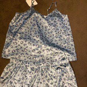 Pretty camisole and tap pant set
